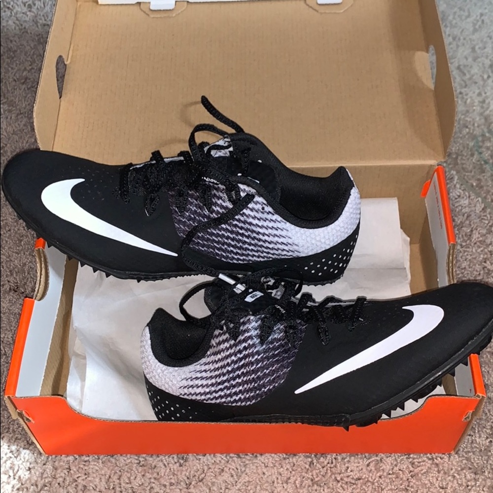 NWT Nike Track Cleats